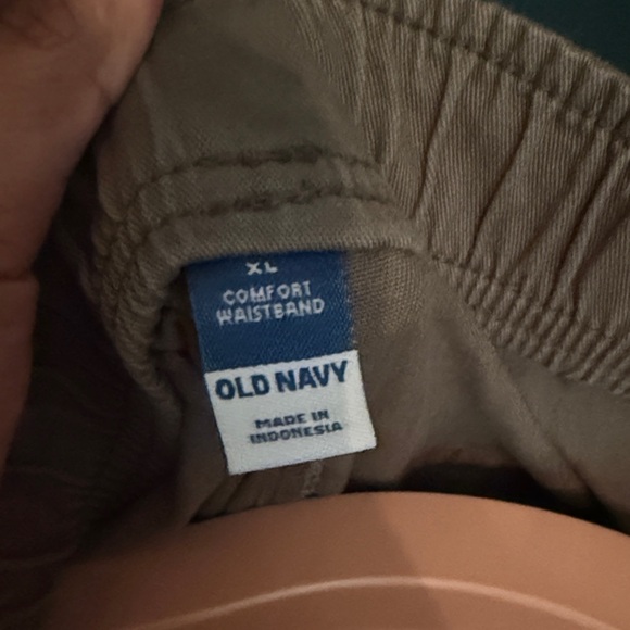 Old Navy Pants - Picture 2 of 4